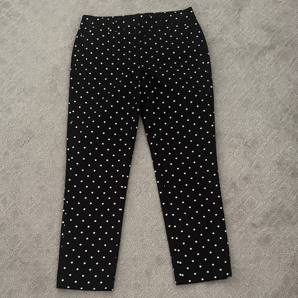White House Black Market Black with white Polka Dot Slim Ankle Pants size 4